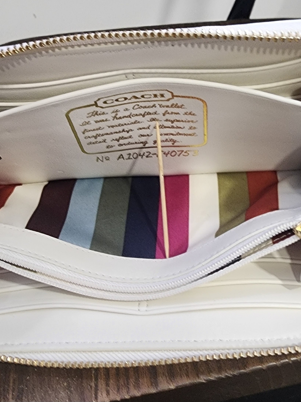 Coach Legacy Signature Canvas Continental Wallet- F40753 - Picture 6 of 13